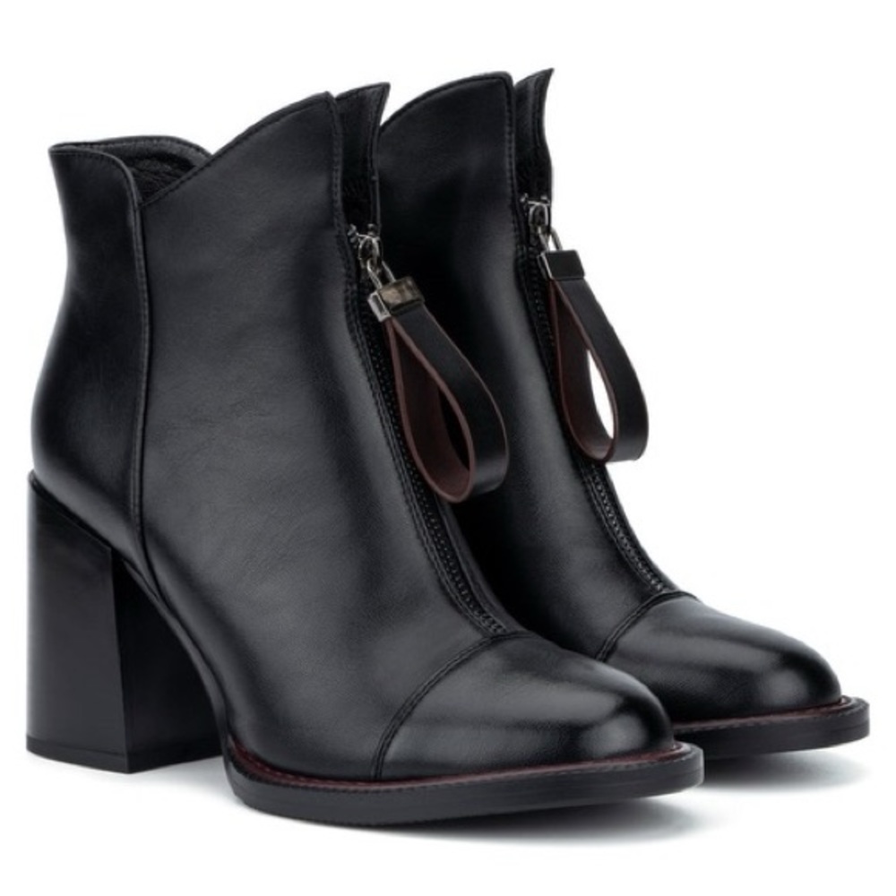 Black Torgeis - Davina Bootie